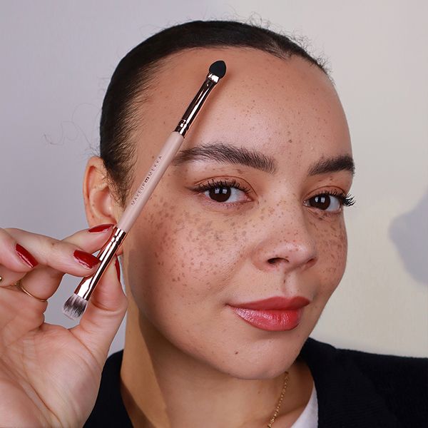 316 Sponge & Blending Eyeshadow Brush